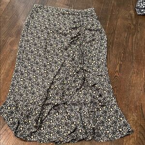 Floral Black and White Women's Skirt